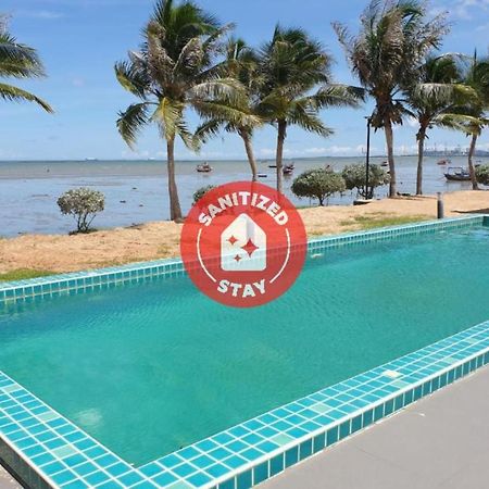 Capital O 1088 Golden Dragon Beach Resort Bang Lamung Eksteriør bilde